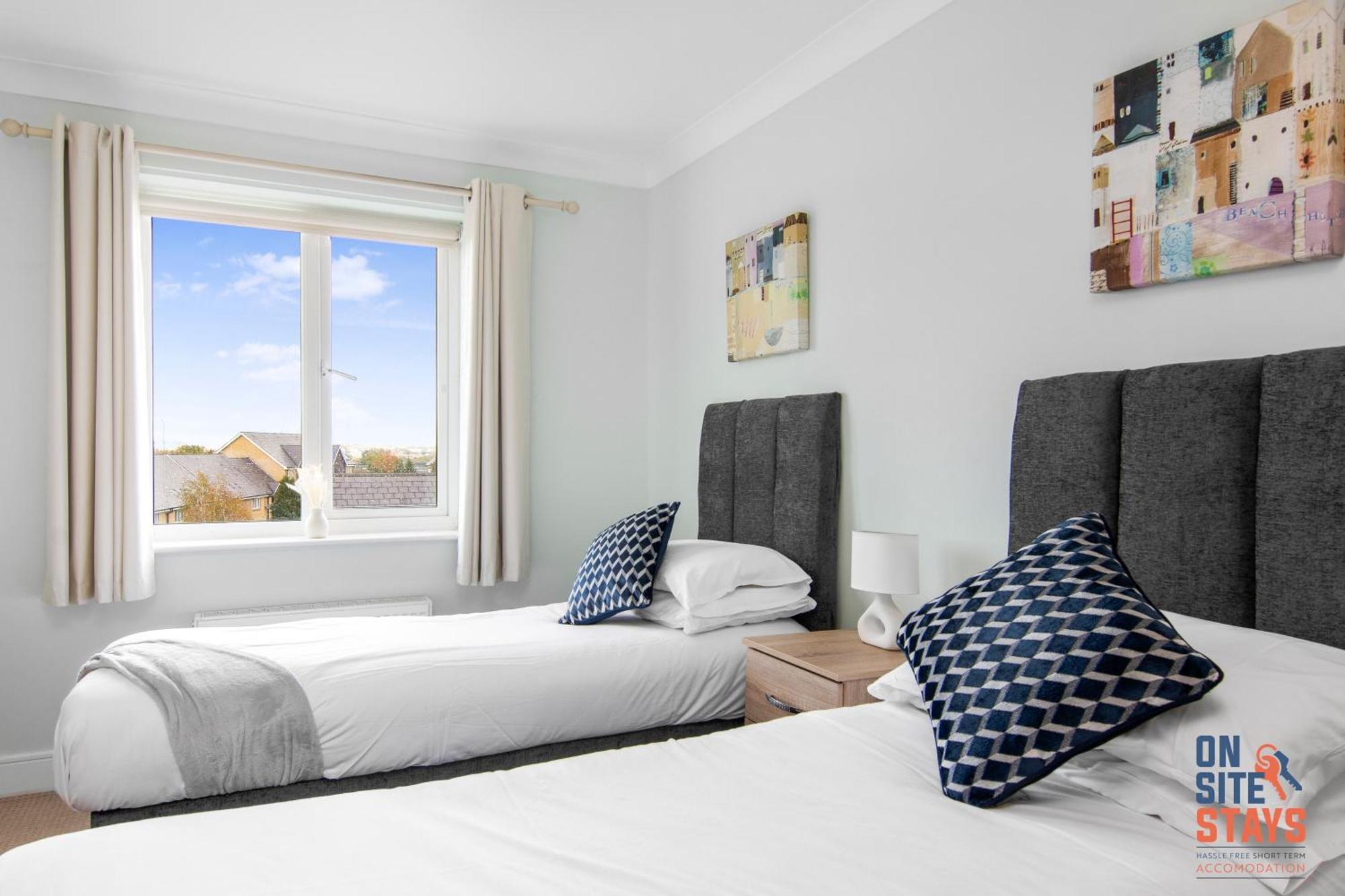 Onsitestays - Cosy 2-Bedroom Apartment With Free Parking, Wi-Fi & London Links Northfleet 외부 사진