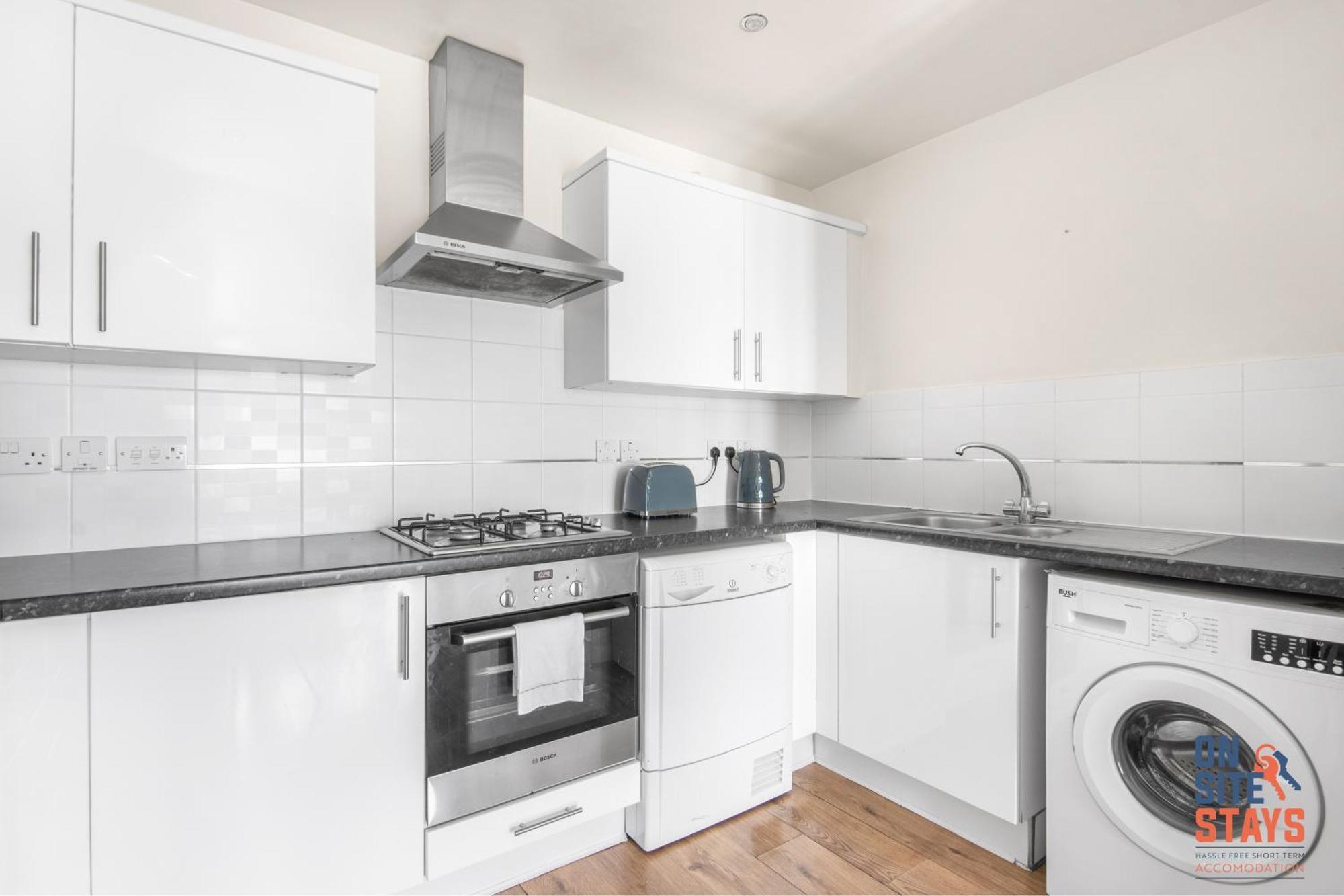 Onsitestays - Cosy 2-Bedroom Apartment With Free Parking, Wi-Fi & London Links Northfleet 외부 사진